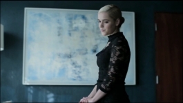 Swimming With Sharks - Season 01 Episode 05